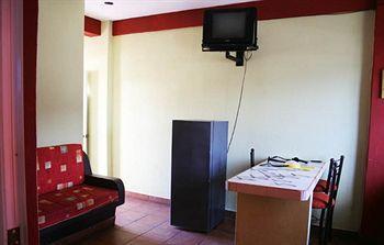רינקון דה גוויאביטוס Hotel Villa Flores מראה חיצוני תמונה